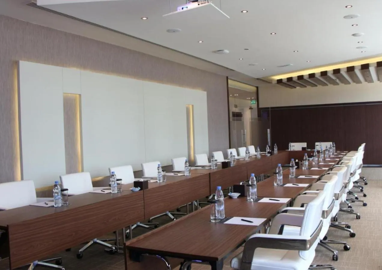 Aparthotel Nassima/Voco Tower - Luxury - 5* Hotel Amenities Dubai